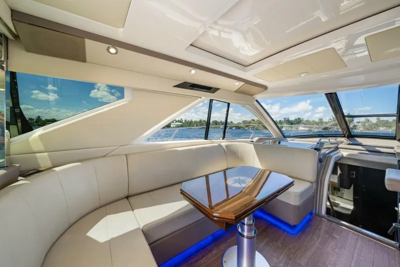  Yacht Photos Pics 2017 Regal 53 Sport Coupe - Image 23