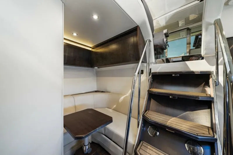  Yacht Photos Pics 2017 Regal 53 Sport Coupe - Image 27