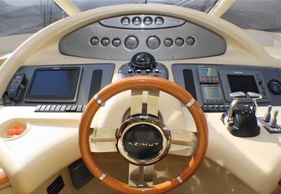 Yacht