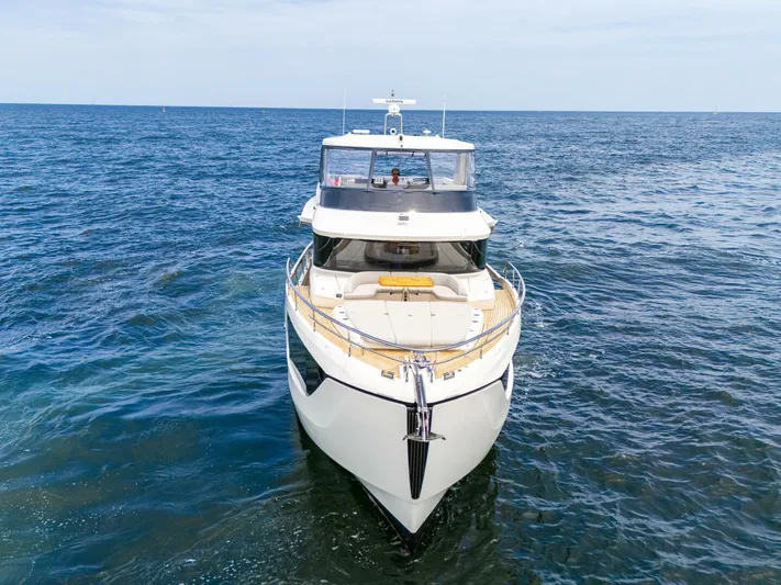  Yacht Photos Pics 2024 Absolute 64 Navetta - Image 7