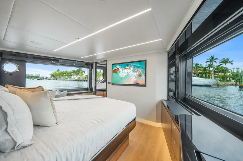  Yacht Photos Pics 2024 Absolute 64 Navetta - Image 32