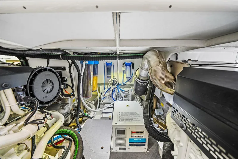  Yacht Photos Pics 2024 Absolute 64 Navetta - Image 75