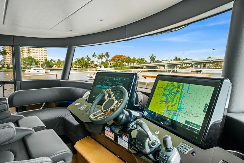  Yacht Photos Pics 2024 Absolute 64 Navetta - Image 24