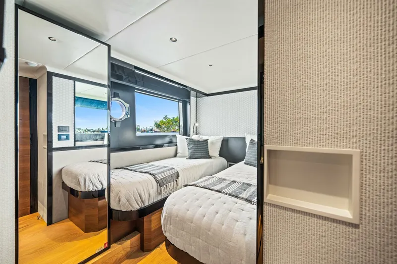  Yacht Photos Pics 2024 Absolute 64 Navetta - Image 50