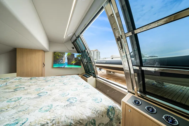  Yacht Photos Pics 2024 Absolute 64 Navetta - Image 13