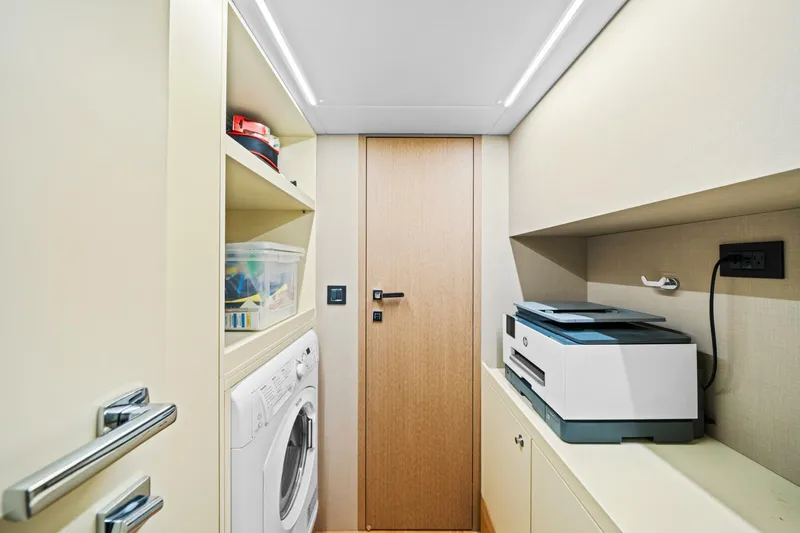  Yacht Photos Pics 2024 Absolute 64 Navetta - Image 54