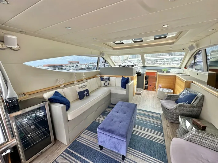 Notorius Yacht Photos Pics 2007 Gianetti Ht68 - Image 33