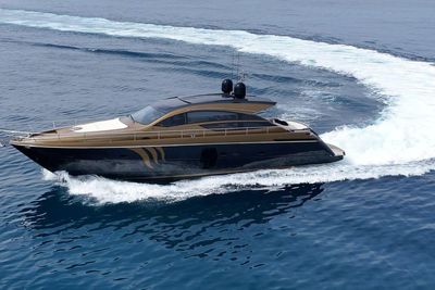 Yacht