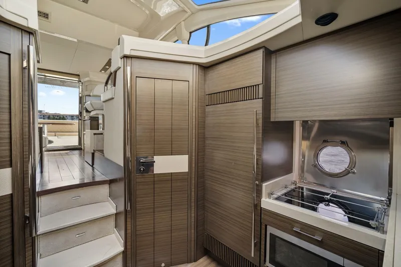  Yacht Photos Pics 2014 Azimut 48 Flybridge - Image 62