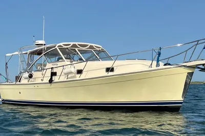 Mainship 34 Pilot Rum Runner II