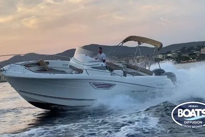 2014 Jeanneau Cap Camarat 8.5 CC