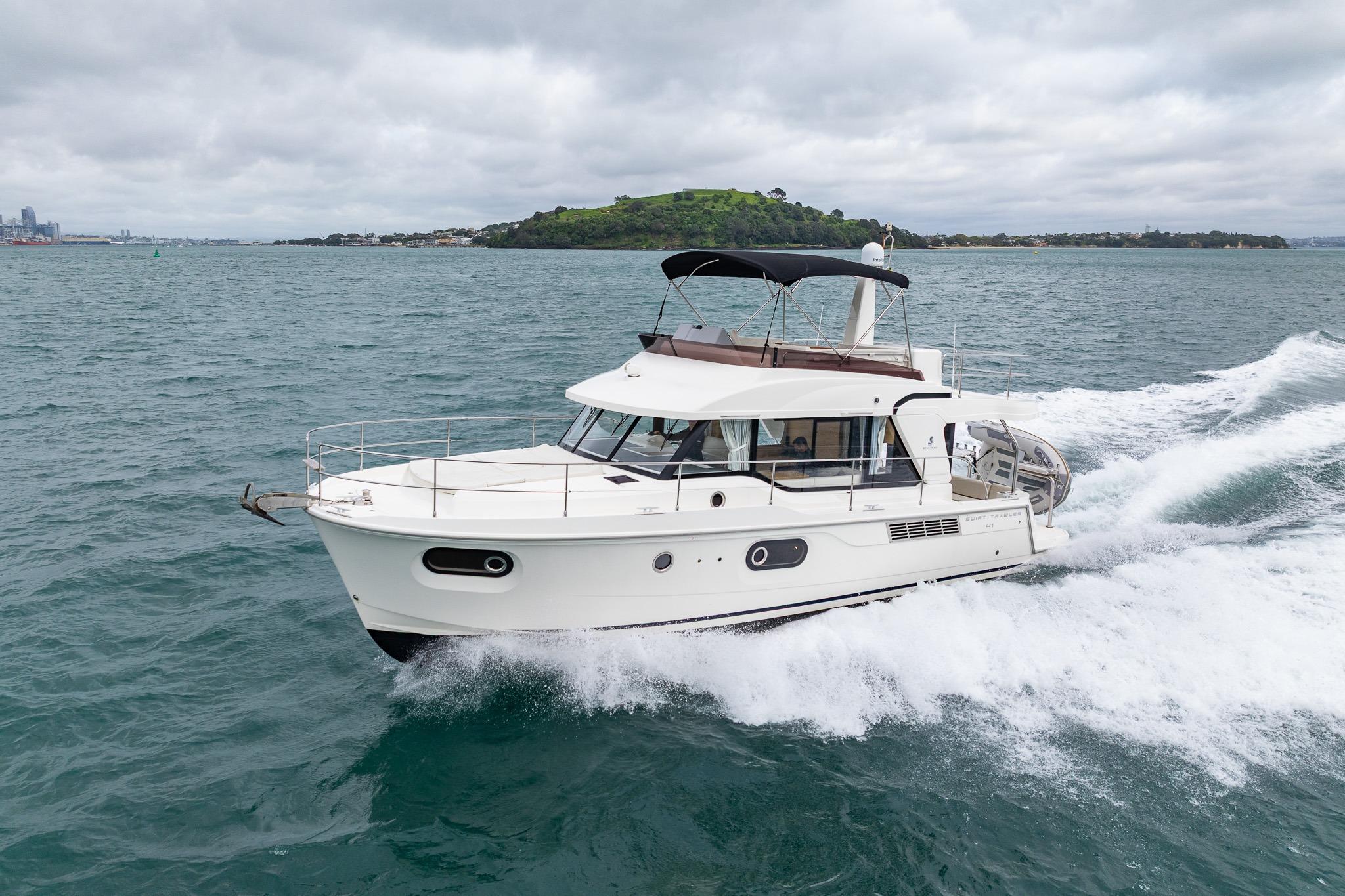 Beneteau Swift Trawler 41 Fly