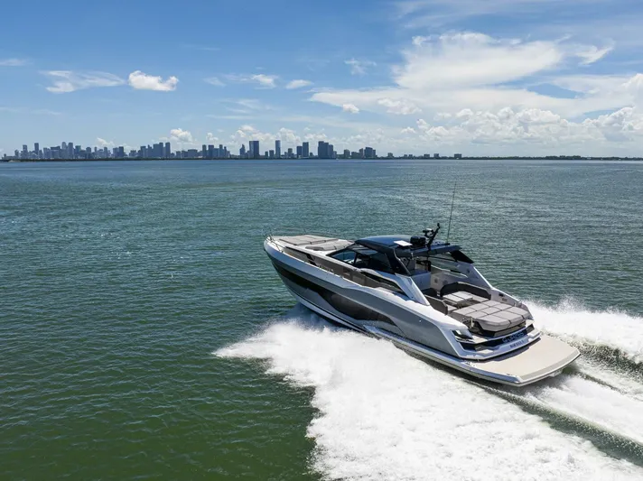  Yacht Photos Pics 2024 Sunseeker Superhawk 55 - Image 2