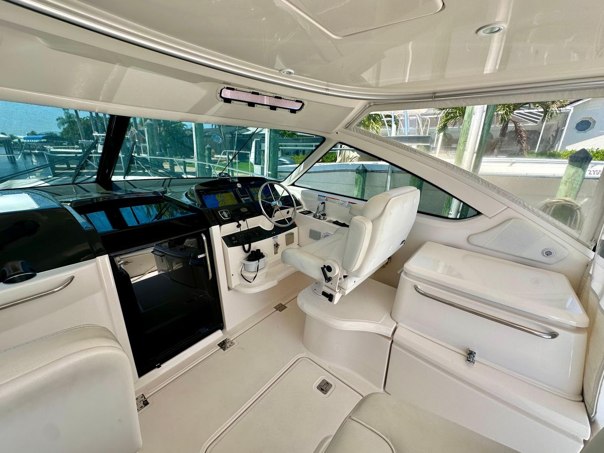 2018 Tiara Yachts 43 