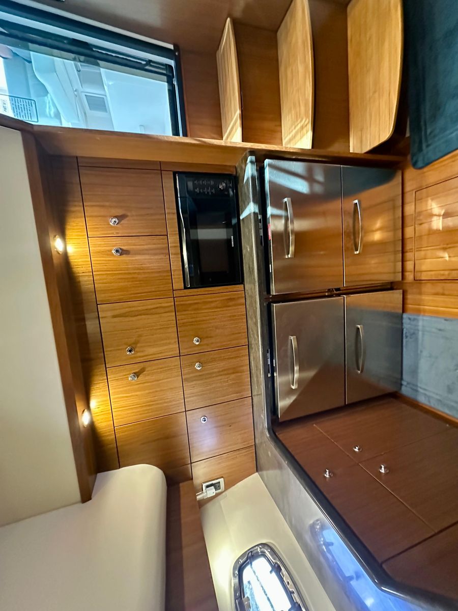 2018 Tiara Yachts 43 