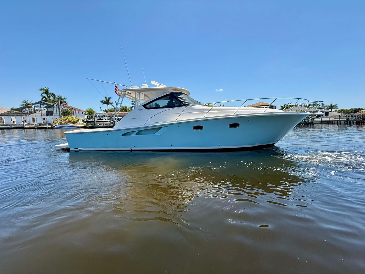 2018 Tiara Yachts 43 