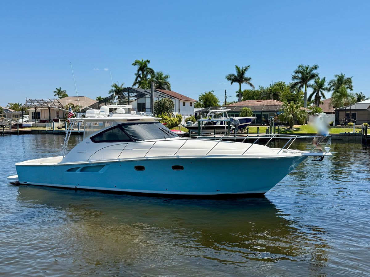 2018 Tiara Yachts 43 