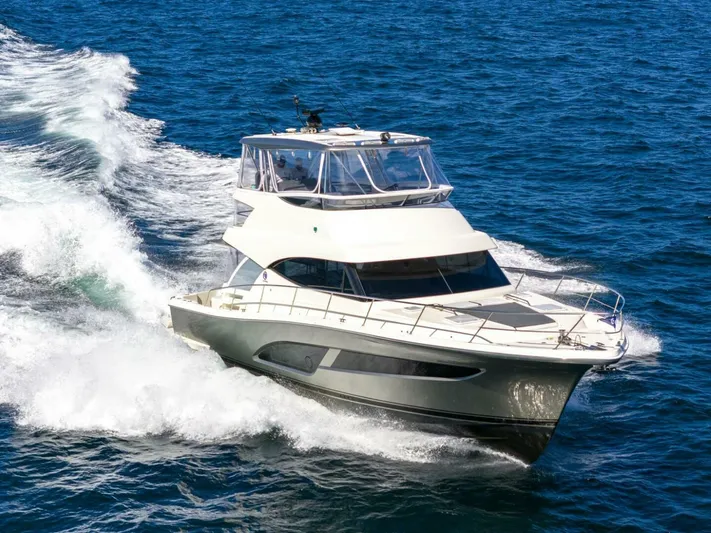  Yacht Photos Pics 2023 Riviera 46 Sports Motor Yacht - Image 3
