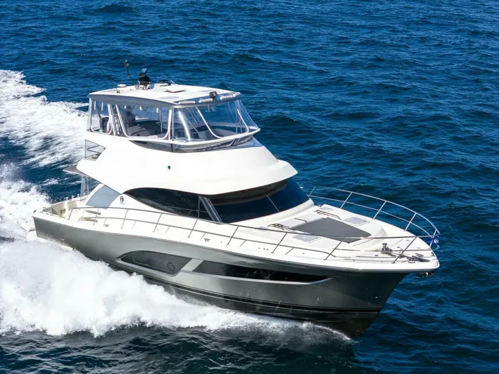  Yacht Photos Pics 2023 Riviera 46 Sports Motor Yacht - Image 2