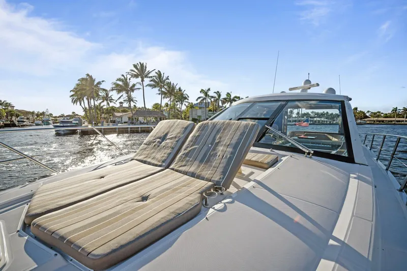  Yacht Photos Pics 2017 Regal 53 Sport Coupe - Image 61