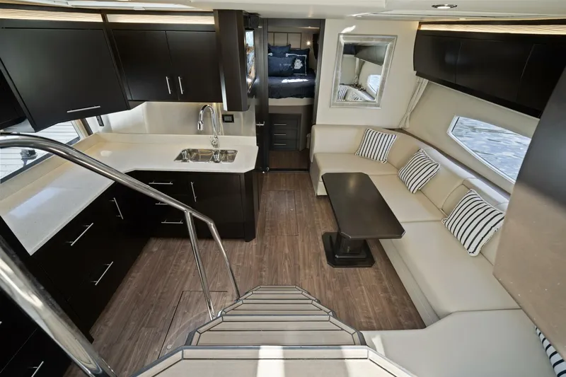  Yacht Photos Pics 2017 Regal 53 Sport Coupe - Image 37