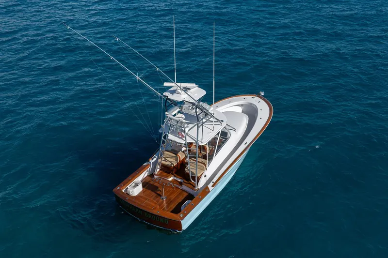 Southern Ground Yacht Photos Pics 2015 Winter Custom Yachts W-18 fishing boat on open ocean waters.