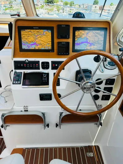 Half Moon Yacht Photos Pics 