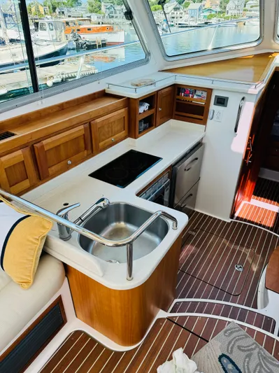 Half Moon Yacht Photos Pics 