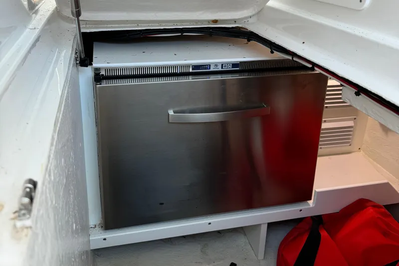 Half Moon Yacht Photos Pics 