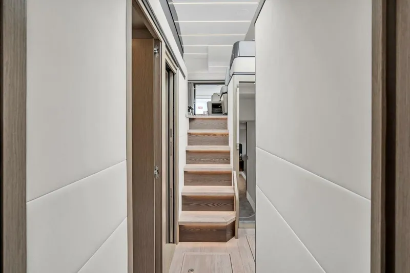  Yacht Photos Pics 2020 Absolute 58 Fly - Image 27