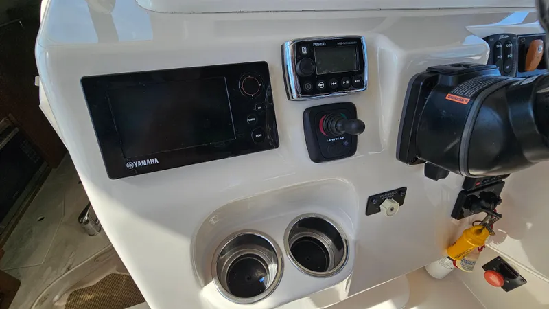  Yacht Photos Pics 2016 Grady-White Express 330 dashboard with Yamaha controls and electronics.