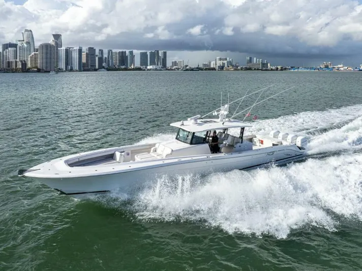  Yacht Photos Pics 2017 Hcb 53 Suenos - Image 1