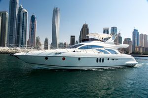 Azimut 62E