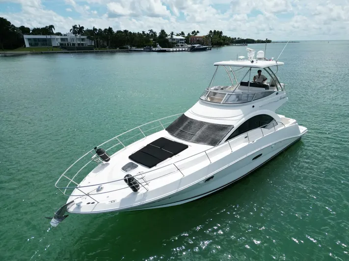  Yacht Photos Pics 2008 Sea Ray 505 Sedan Bridge - Image 6