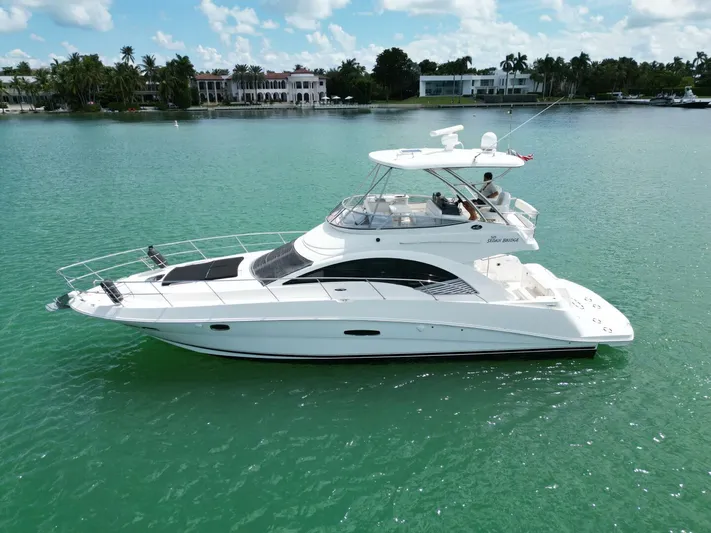  Yacht Photos Pics 2008 Sea Ray 505 Sedan Bridge - Image 7
