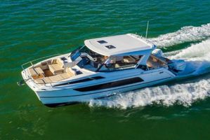 2024 36' Aquila-36 Sport Southampton, E19, GB