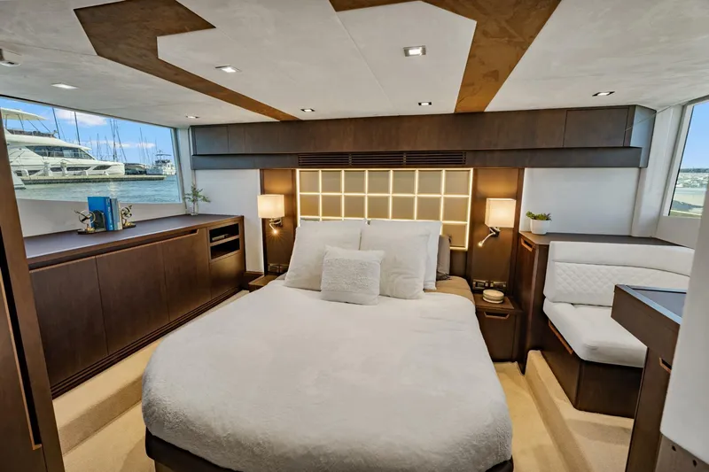  Yacht Photos Pics 2022 Galeon 500 Fly - Image 51