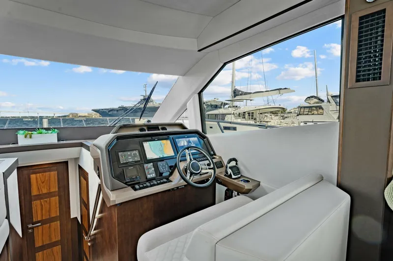  Yacht Photos Pics 2022 Galeon 500 Fly - Image 38