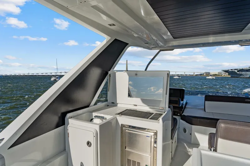  Yacht Photos Pics 2022 Galeon 500 Fly - Image 60