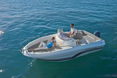2025 Jeanneau CAP CAMARAT 5.5 CC-2