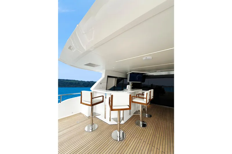 Horizon Fd90-234 / Available Flibs 2025 Yacht Photos Pics Horizon FD90 Hull 34