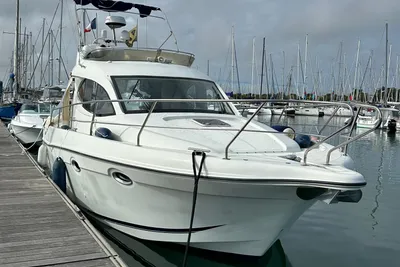 2006 ST Boats 34 L FLY