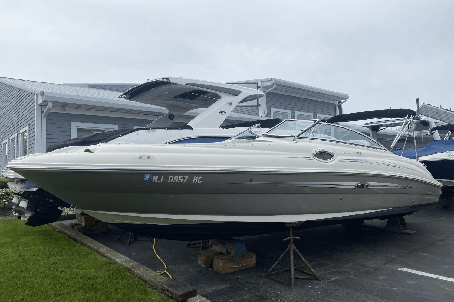 Sea Ray 240 Sundeck boats for sale - boats.com