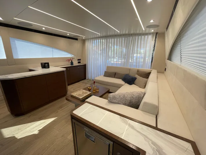 Blade Yacht Photos Pics 