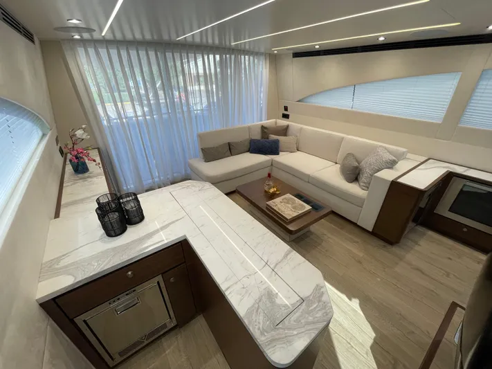 Blade Yacht Photos Pics 