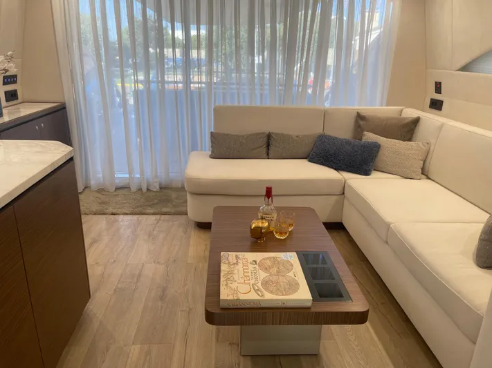 Blade Yacht Photos Pics 