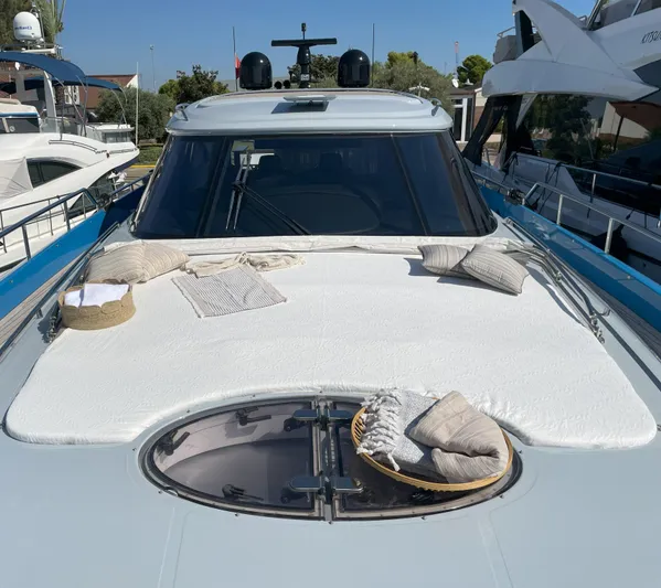 Blade Yacht Photos Pics 