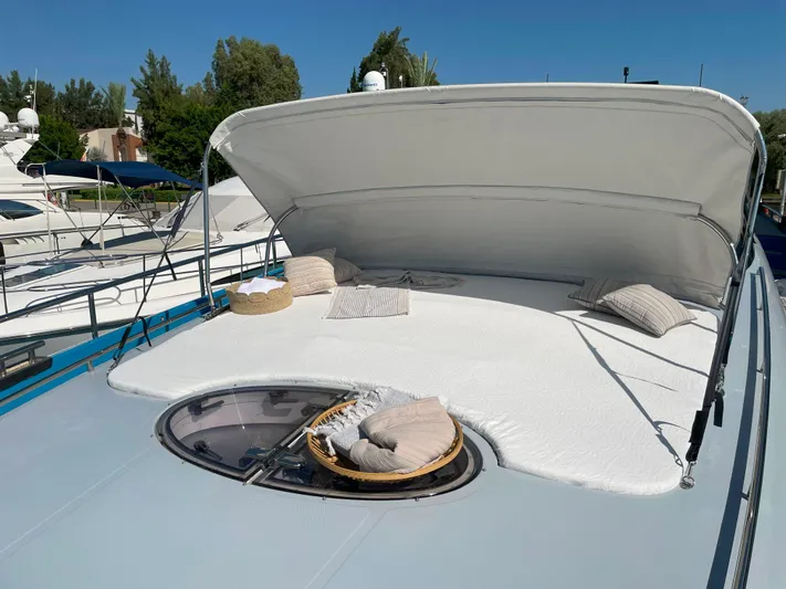 Blade Yacht Photos Pics 