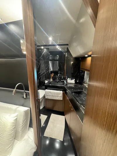 Blade Yacht Photos Pics 