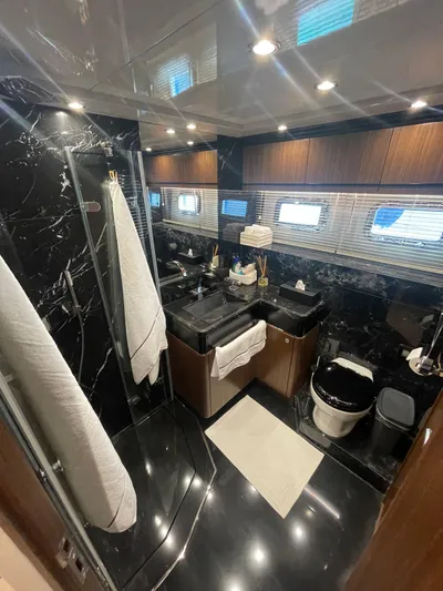 Blade Yacht Photos Pics 